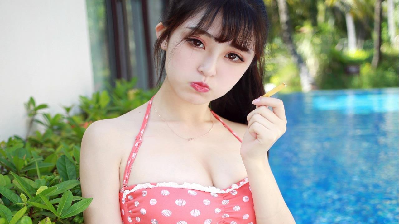 张警官卫生间原版:  意外发现的犯罪证据